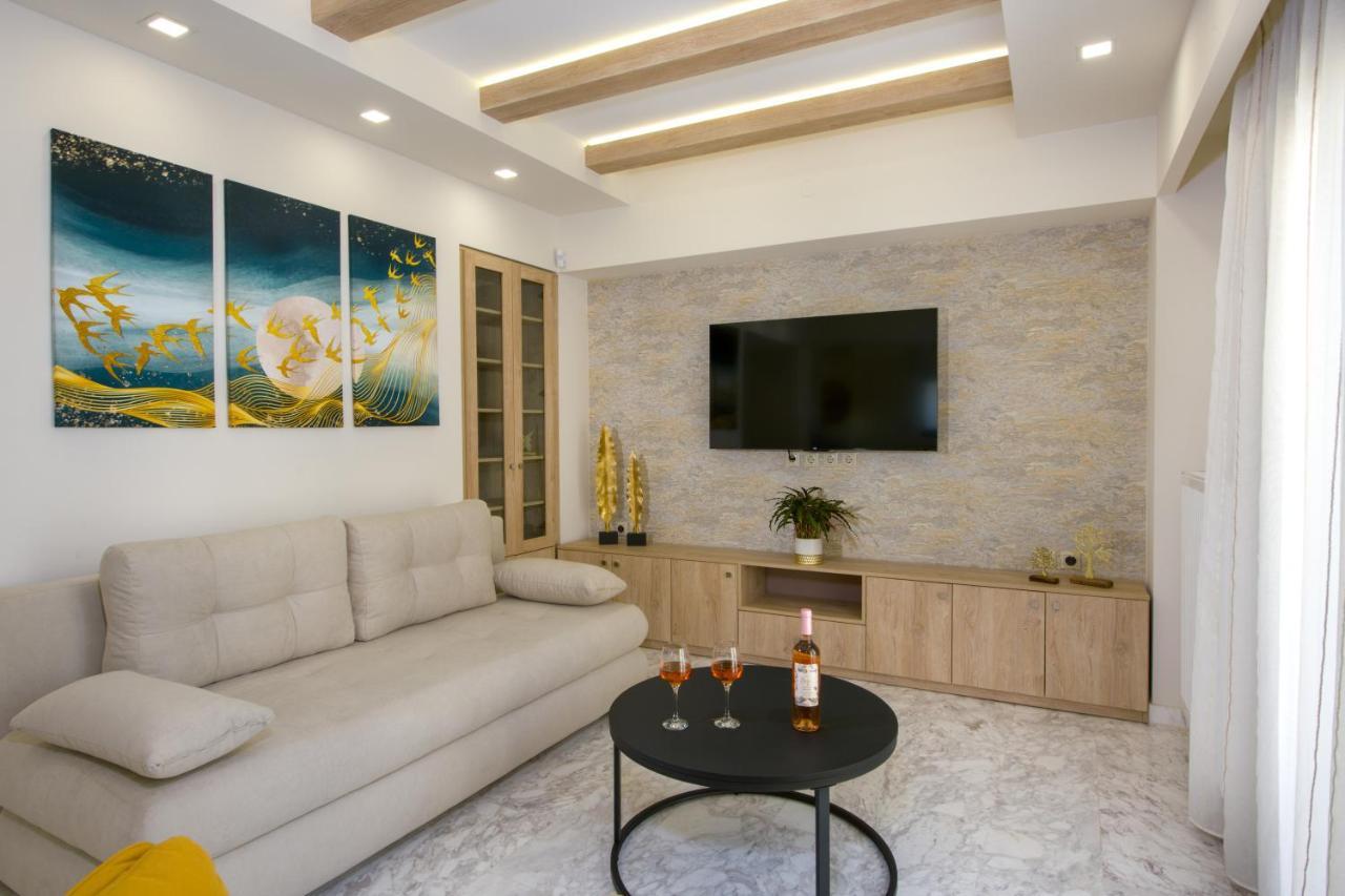 Apartment Aretousa